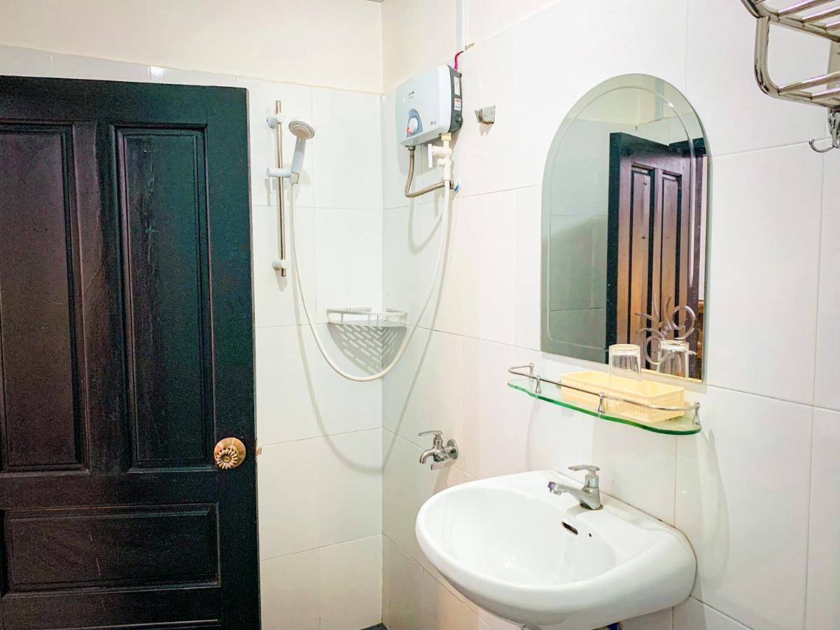 Ravoeun Angkor Boutique Hotell Siem Reap Exteriör bild